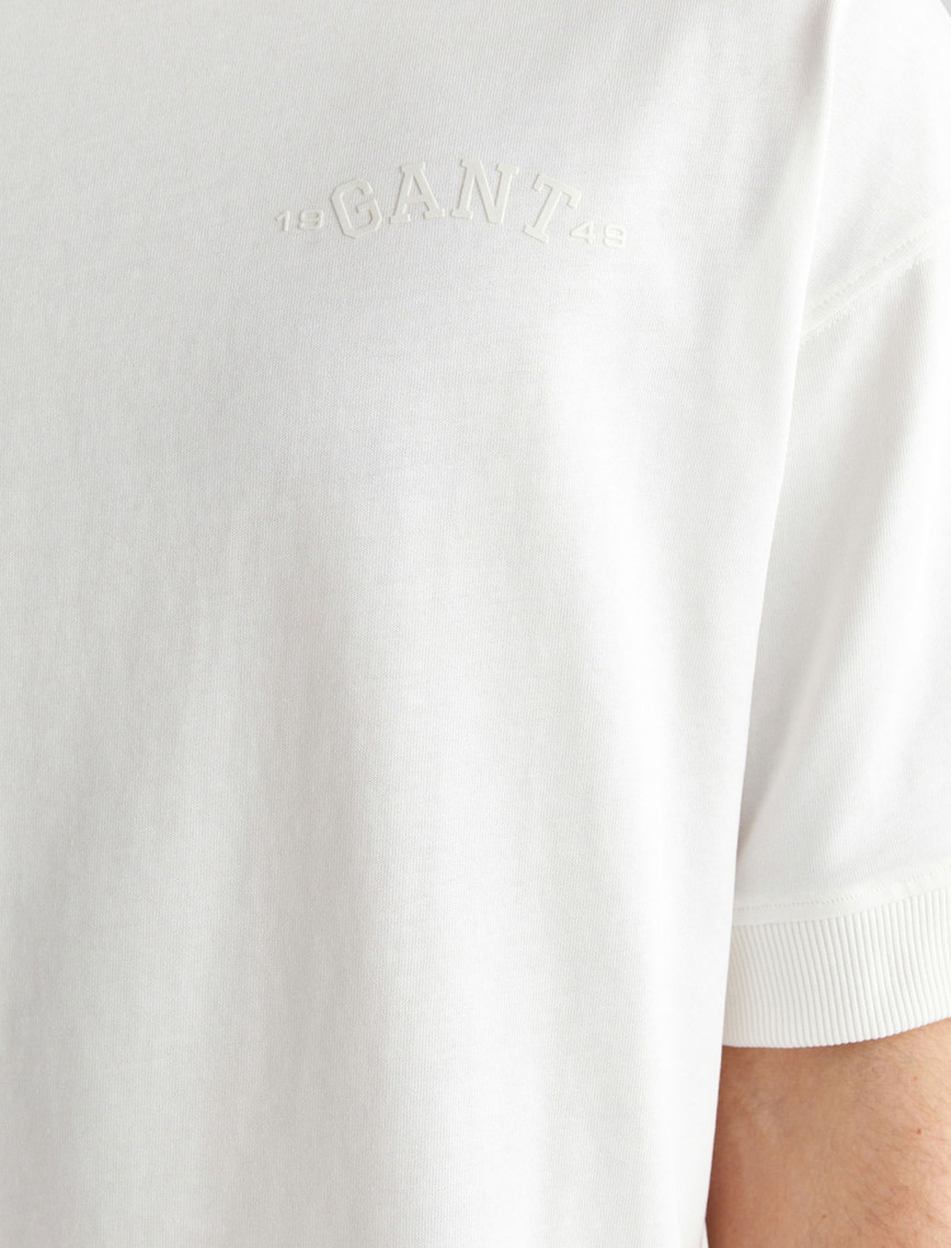 GANT Erkek Krem Orijinal Fit Bisiklet Yaka Logolu T-Shirt GANT Erkek Krem Orijinal Fit Bisiklet Yaka Logolu T-Shirt