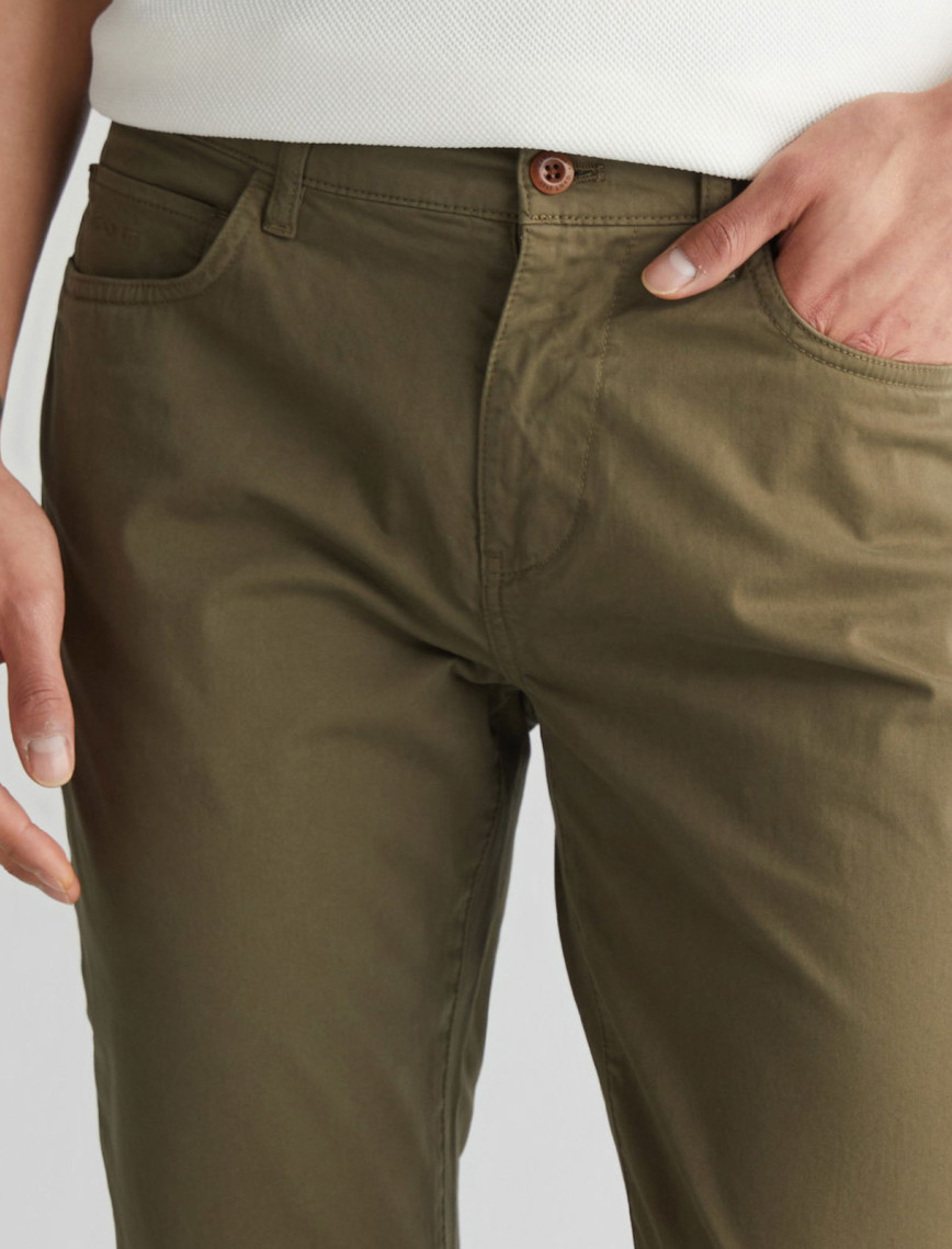 GANT Erkek Yeşil Regular Fit Pantolon GANT Erkek Yeşil Regular Fit Pantolon