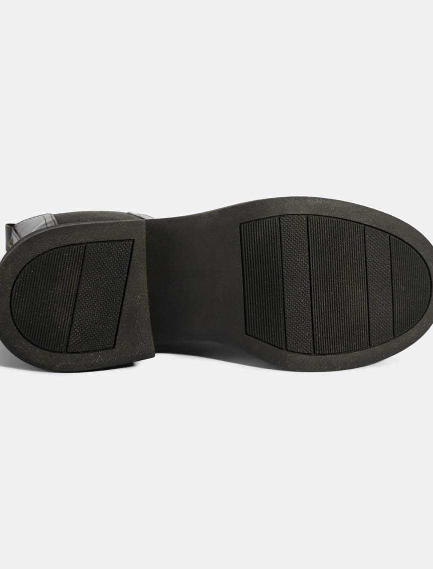 Kadın Siyah Lastikli Deri Chelsea Bot Kadın Siyah Lastikli Deri Chelsea Bot