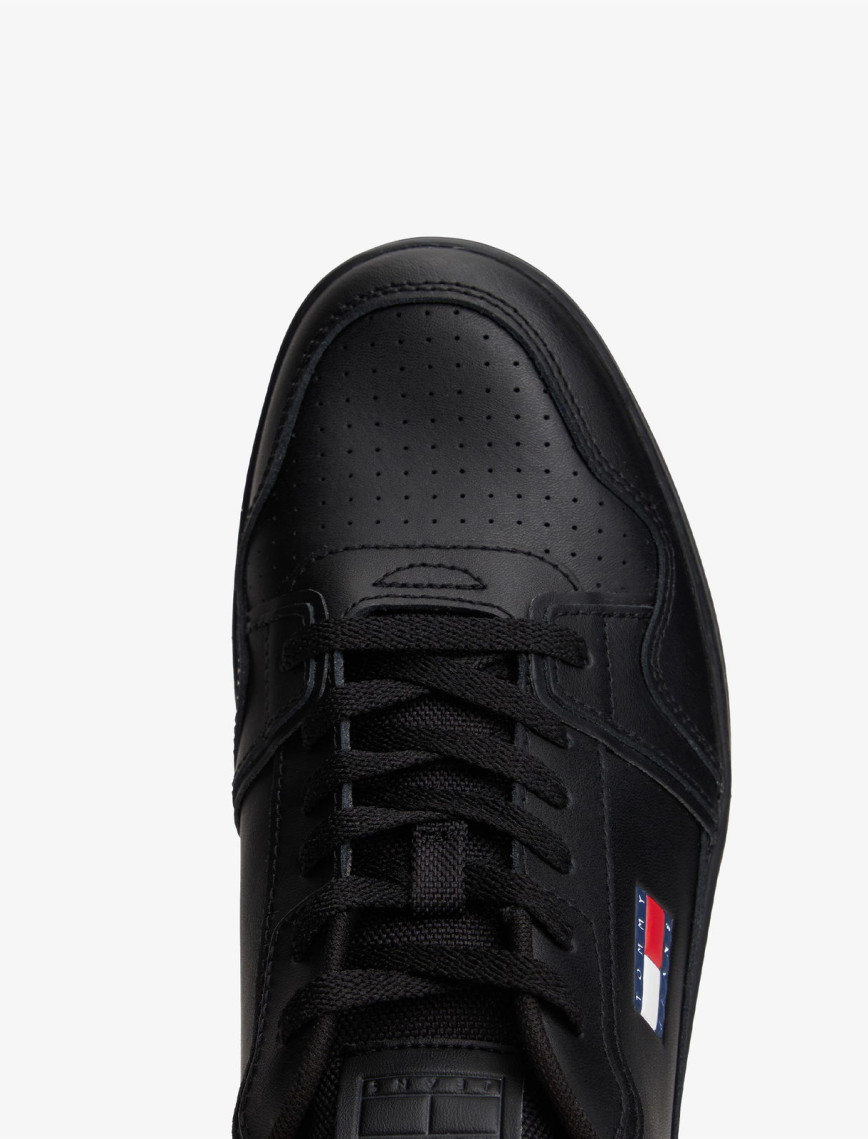 Tommy Hilfiger Retro Erkek Siyah Spor Ayakkabı Tommy Hilfiger Retro Erkek Siyah Spor Ayakkabı