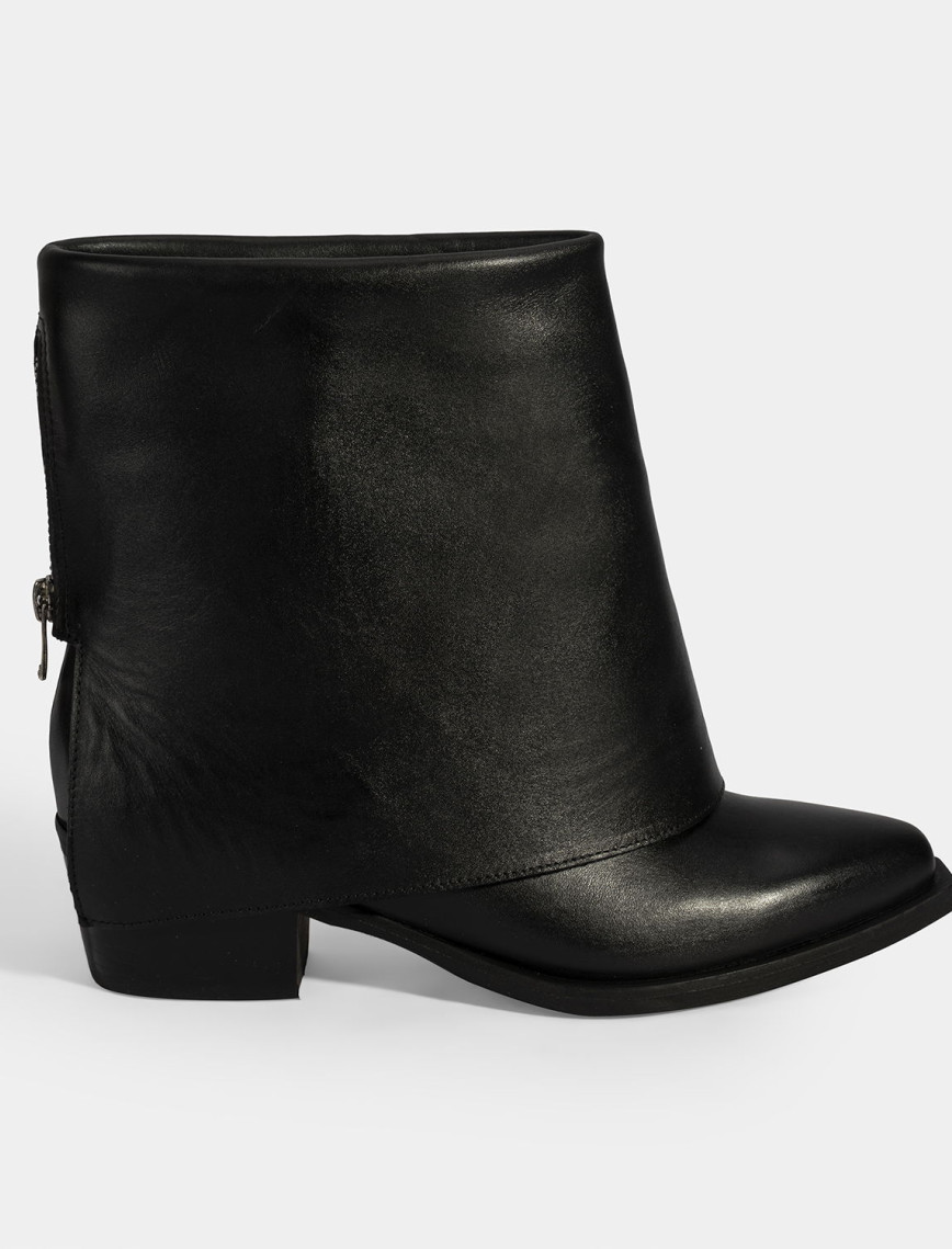 Kadın Siyah Katlama Detaylı Topuklu Deri Bot Kadın Siyah Katlama Detaylı Topuklu Deri Bot