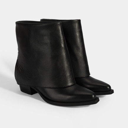 Kadın Siyah Katlama Detaylı Topuklu Deri Bot Kadın Siyah Katlama Detaylı Topuklu Deri Bot
