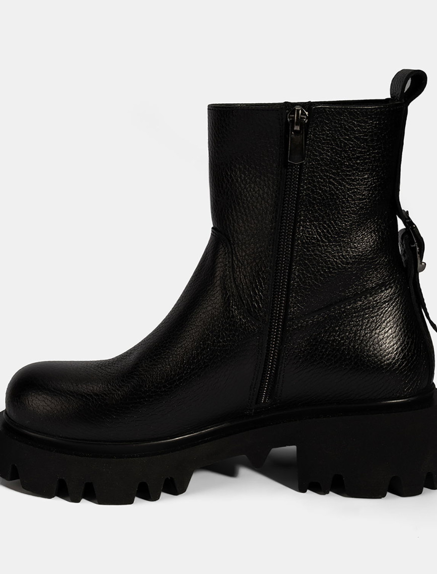 Kadın Siyah Kalın Tabanlı Deri Bot Kadın Siyah Kalın Tabanlı Deri Bot