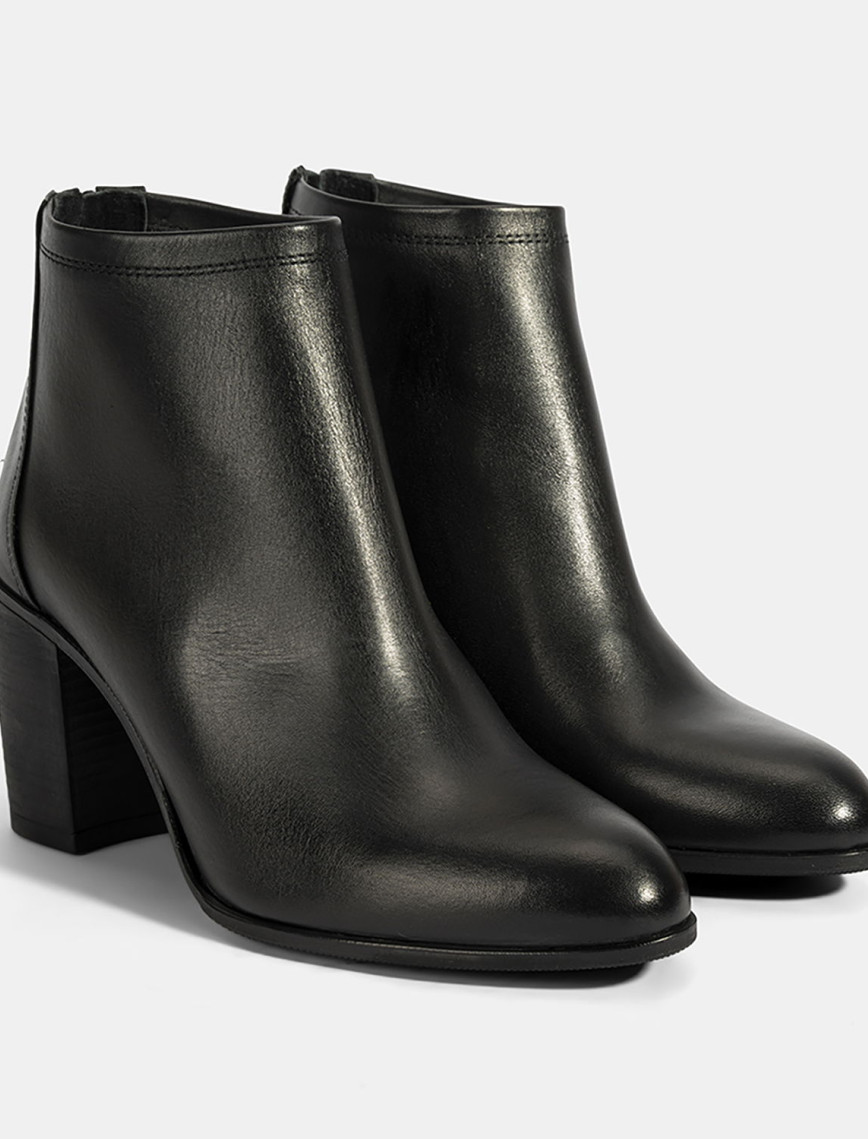 Kadın Siyah Kalın Topuklu Deri Bot Kadın Siyah Kalın Topuklu Deri Bot