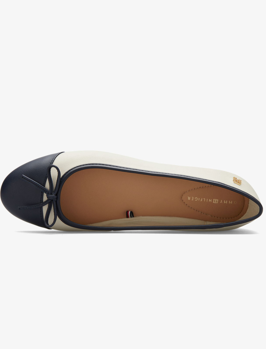 Tommy Hilfiger Toe Leather Ballerina Kadın Bej Babet Tommy Hilfiger Toe Leather Ballerina Kadın Bej Babet
