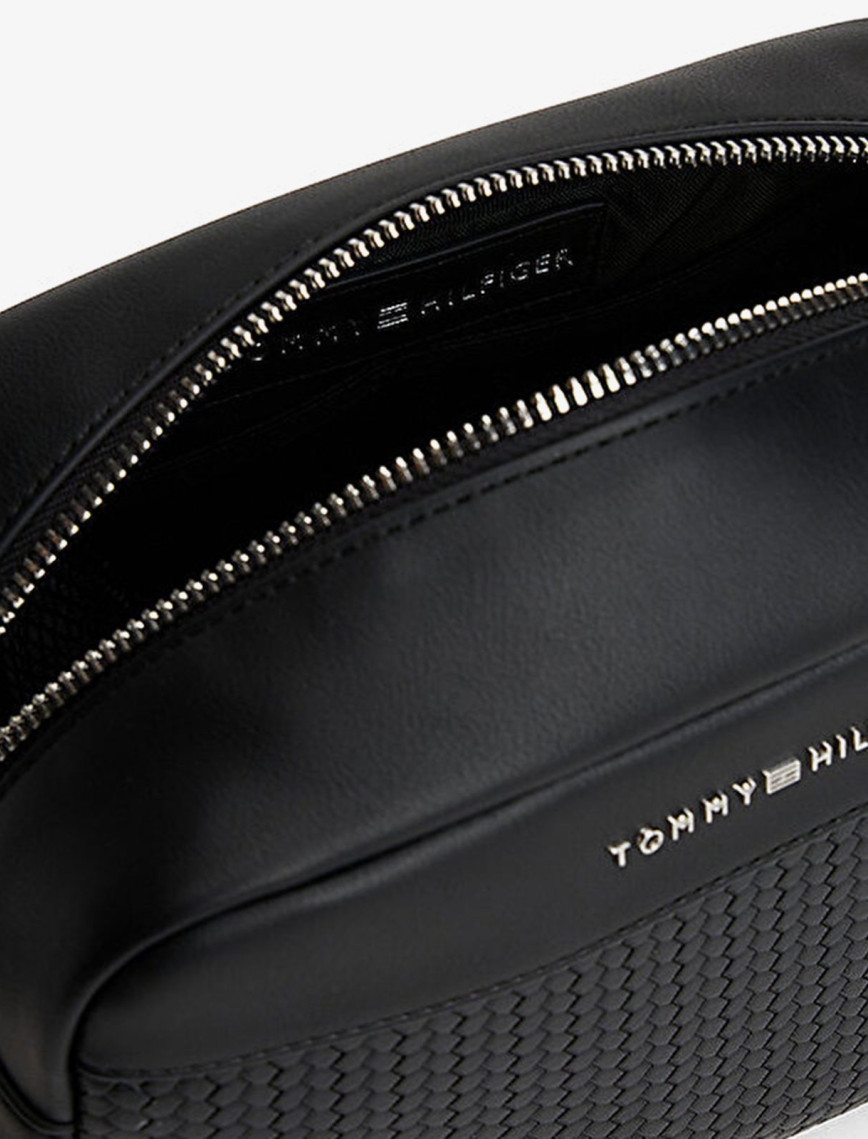 Tommy Hilfiger Woven Erkek Siyah Tıraş Çantası Tommy Hilfiger Woven Erkek Siyah Tıraş Çantası