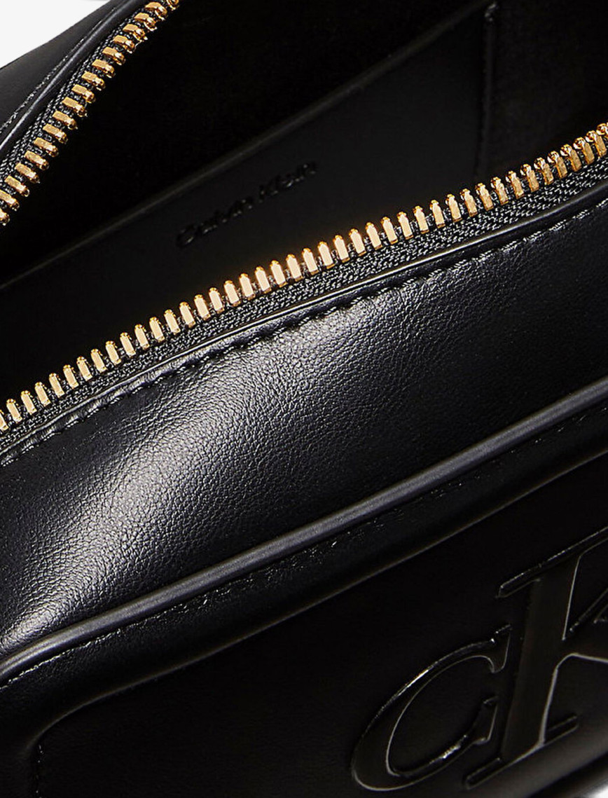 Calvin Klein Bold Camera Kadın Siyah El Çantası