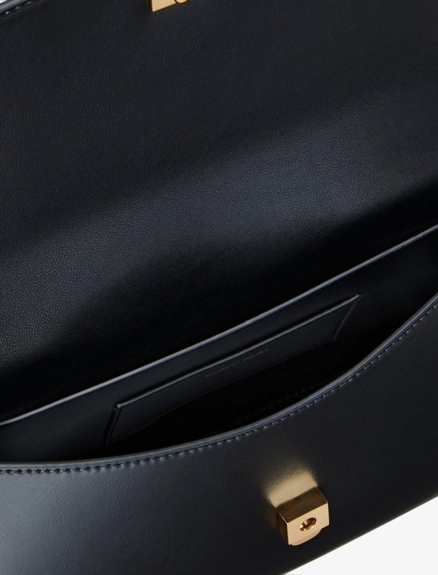 Calvin Klein Convertible Chain Medium Kadın Siyah El Çantası Calvin Klein Convertible Chain Medium Kadın Siyah El Çantası