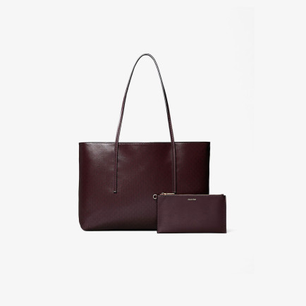 Calvin Klein Emblem Aop Tote Pouch Kadın Kırmızı Çanta Calvin Klein Emblem Aop Tote Pouch Kadın Kırmızı Çanta