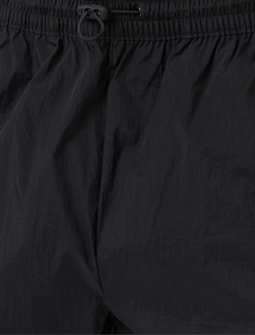 Calvin Klein Relaxed Crinkle Nylon Track Erkek Siyah Pantolon Calvin Klein Relaxed Crinkle Nylon Track Erkek Siyah Pantolon