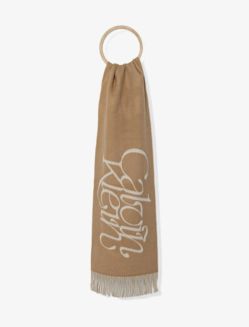 Calvin Klein Scripted Logo Brushed Wool Erkek Bej Atkı Calvin Klein Scripted Logo Brushed Wool Erkek Bej Atkı