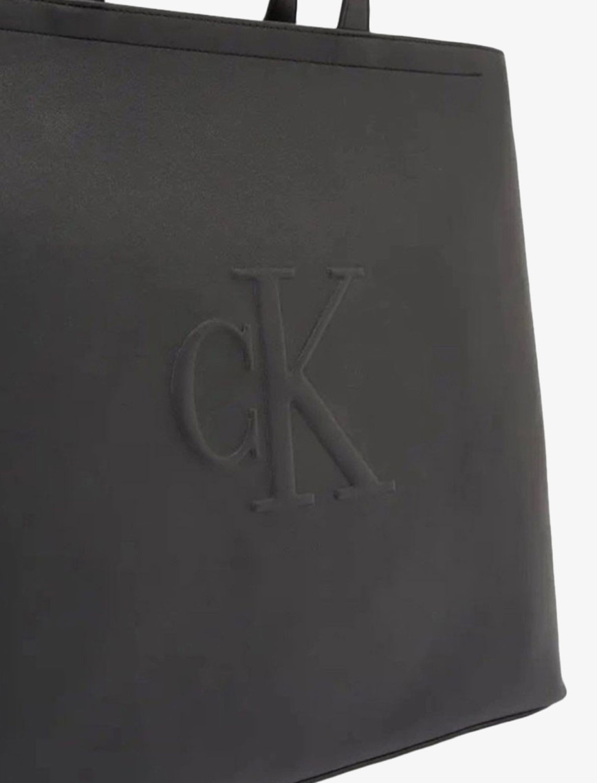 Calvin Klein Sculpted Slim Tote Kadın Siyah Çanta Calvin Klein Sculpted Slim Tote Kadın Siyah Çanta