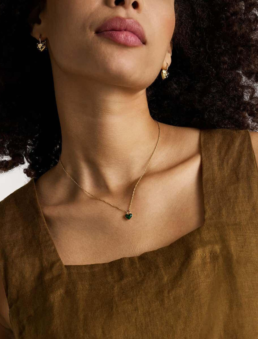 Fossil JF04857-710 Kalpli Kadın Kolye Fossil JF04857-710 Kalpli Kadın Kolye