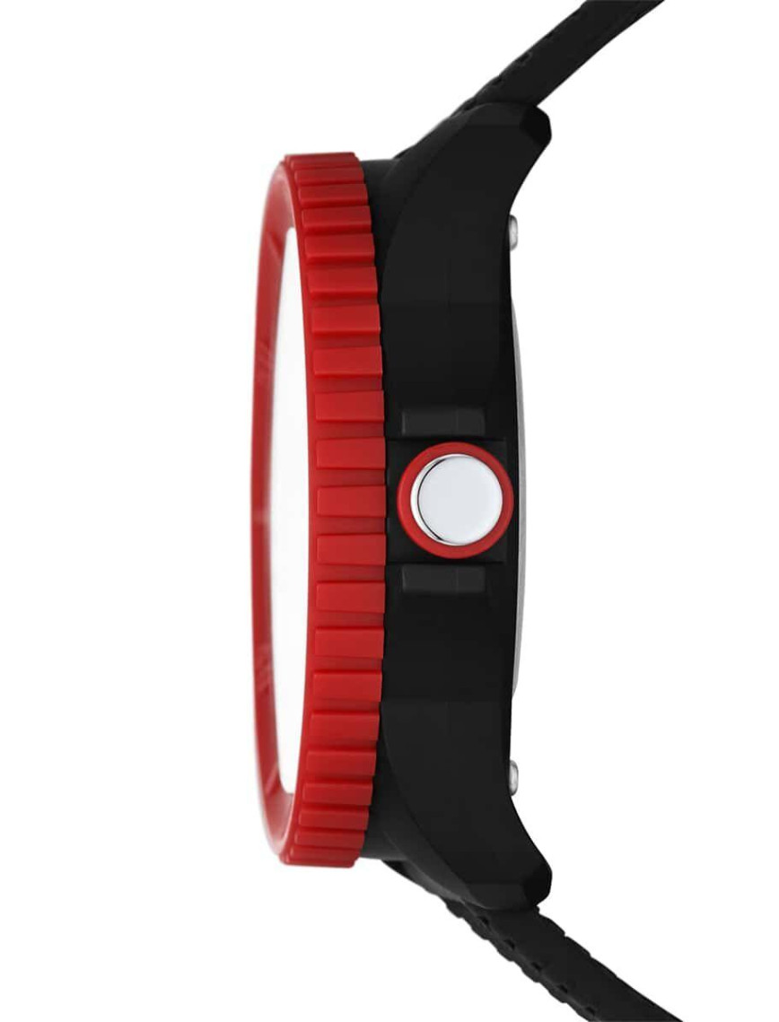 Skechers SR9105 Erkek Kol Saati ve Yedek Kordon Skechers SR9105 Erkek Kol Saati ve Yedek Kordon