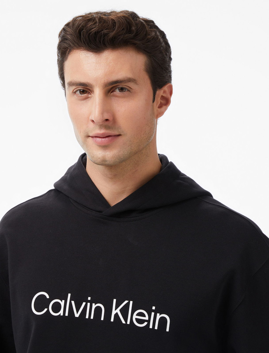 Calvin Klein Standard Logo Terry Erkek Siyah Sweatshirt Calvin Klein Standard Logo Terry Erkek Siyah Sweatshirt