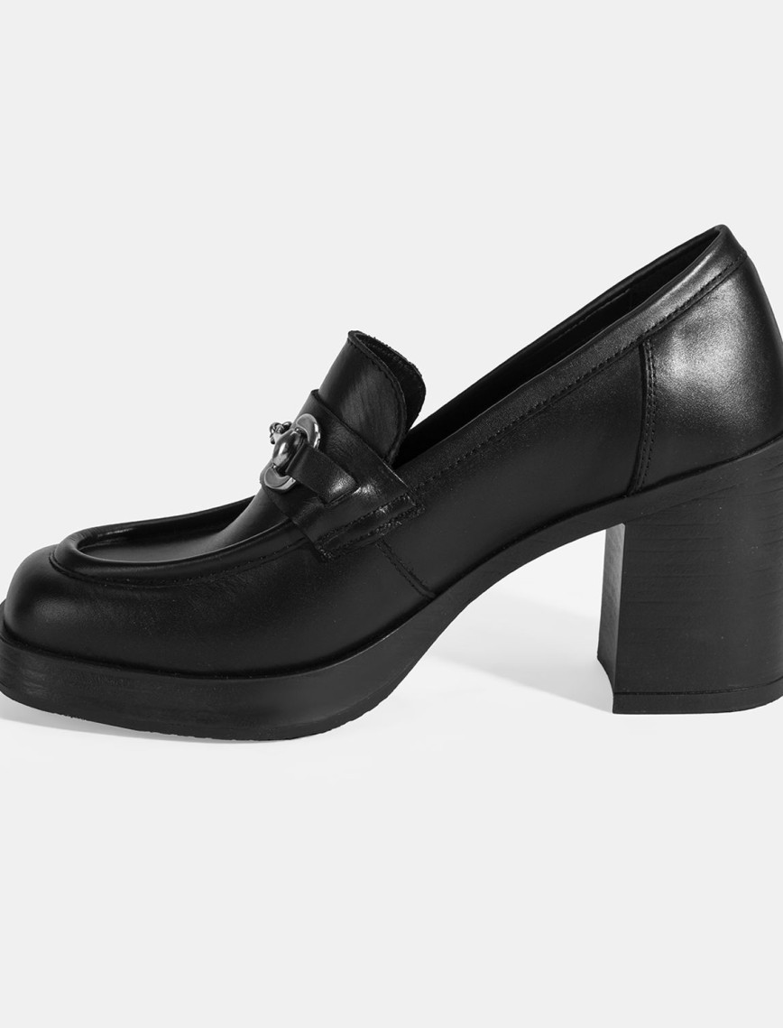 Kadın Siyah Metal Toka Detaylı Kalın Topuklu Loafer Kadın Siyah Metal Toka Detaylı Kalın Topuklu Loafer