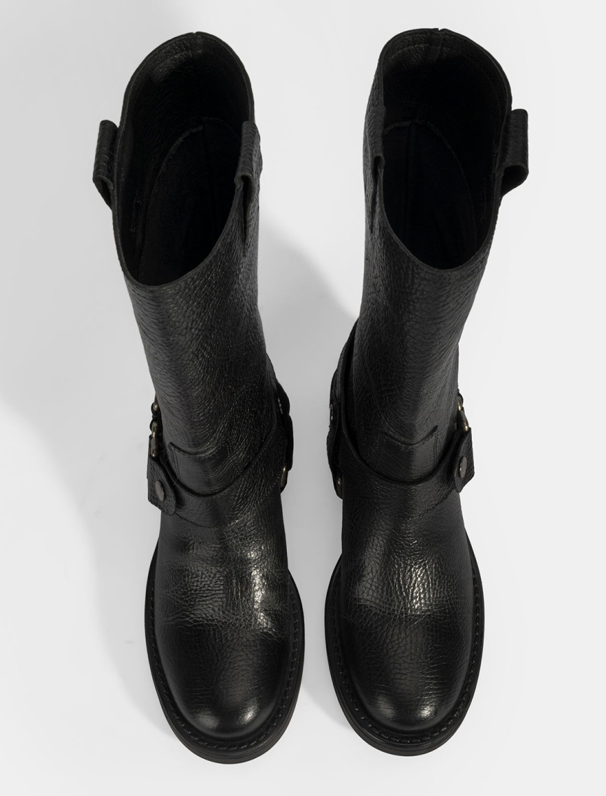 Kadın Siyah Metal Aksesuarlı Deri Biker Bot Kadın Siyah Metal Aksesuarlı Deri Biker Bot