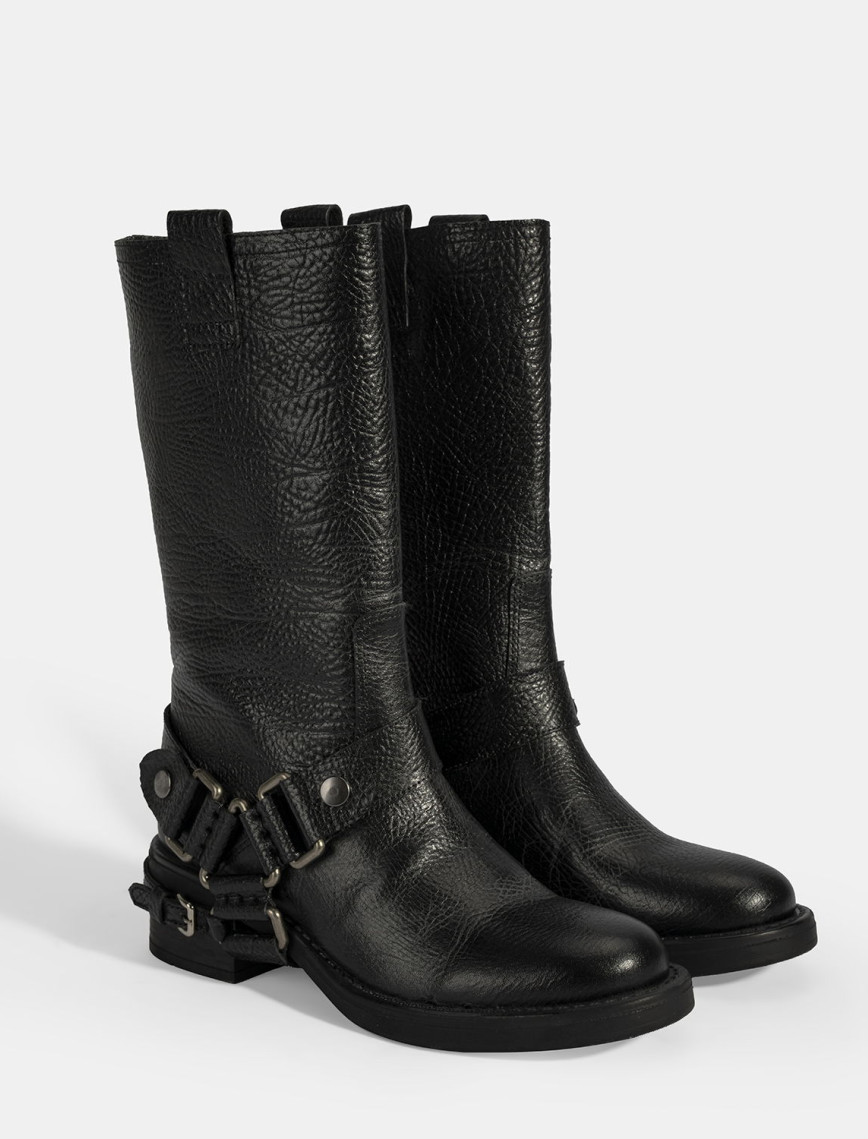 Kadın Siyah Metal Aksesuarlı Deri Biker Bot Kadın Siyah Metal Aksesuarlı Deri Biker Bot