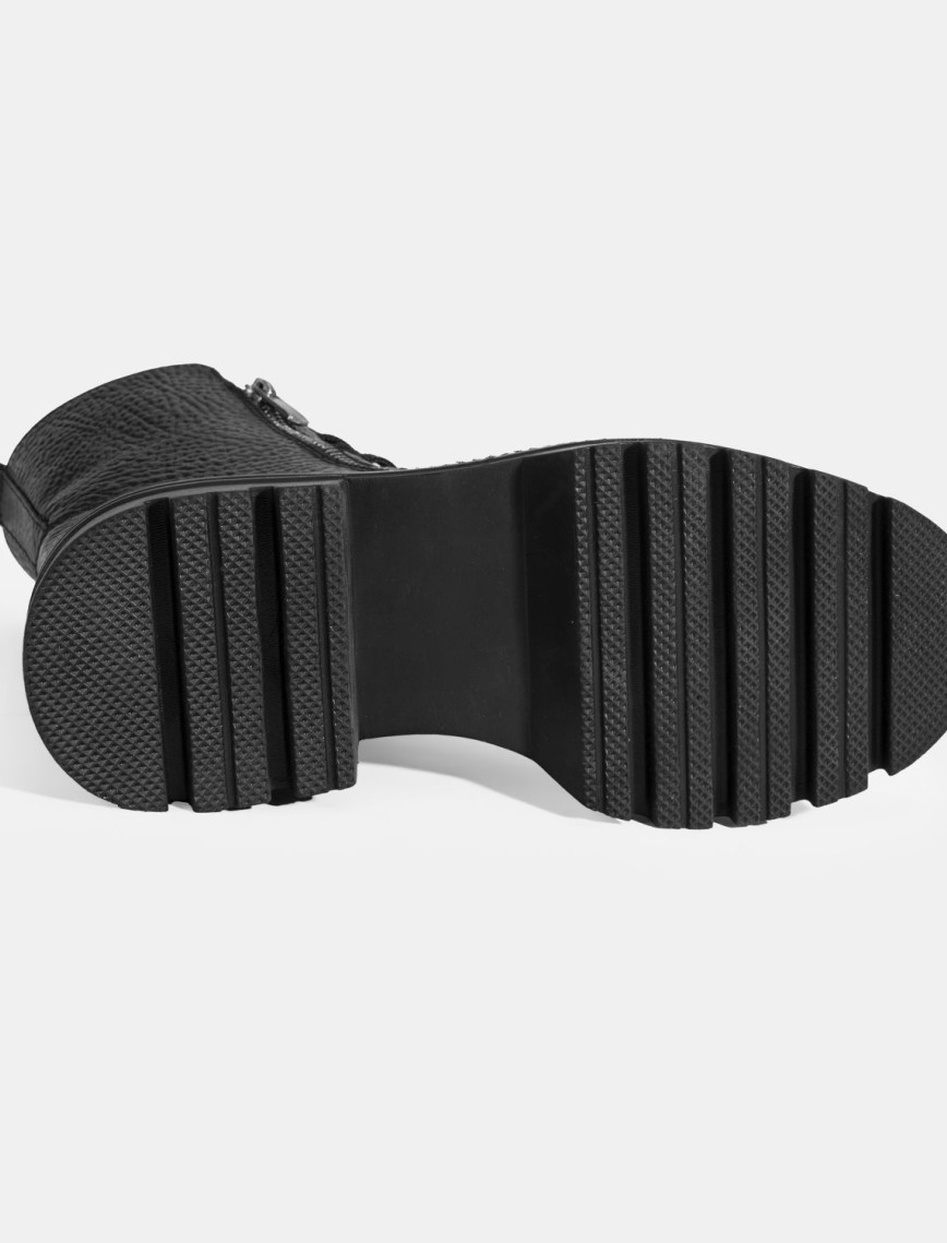 Kadın Siyah Bağcıklı Deri Postal Bot Kadın Siyah Bağcıklı Deri Postal Bot