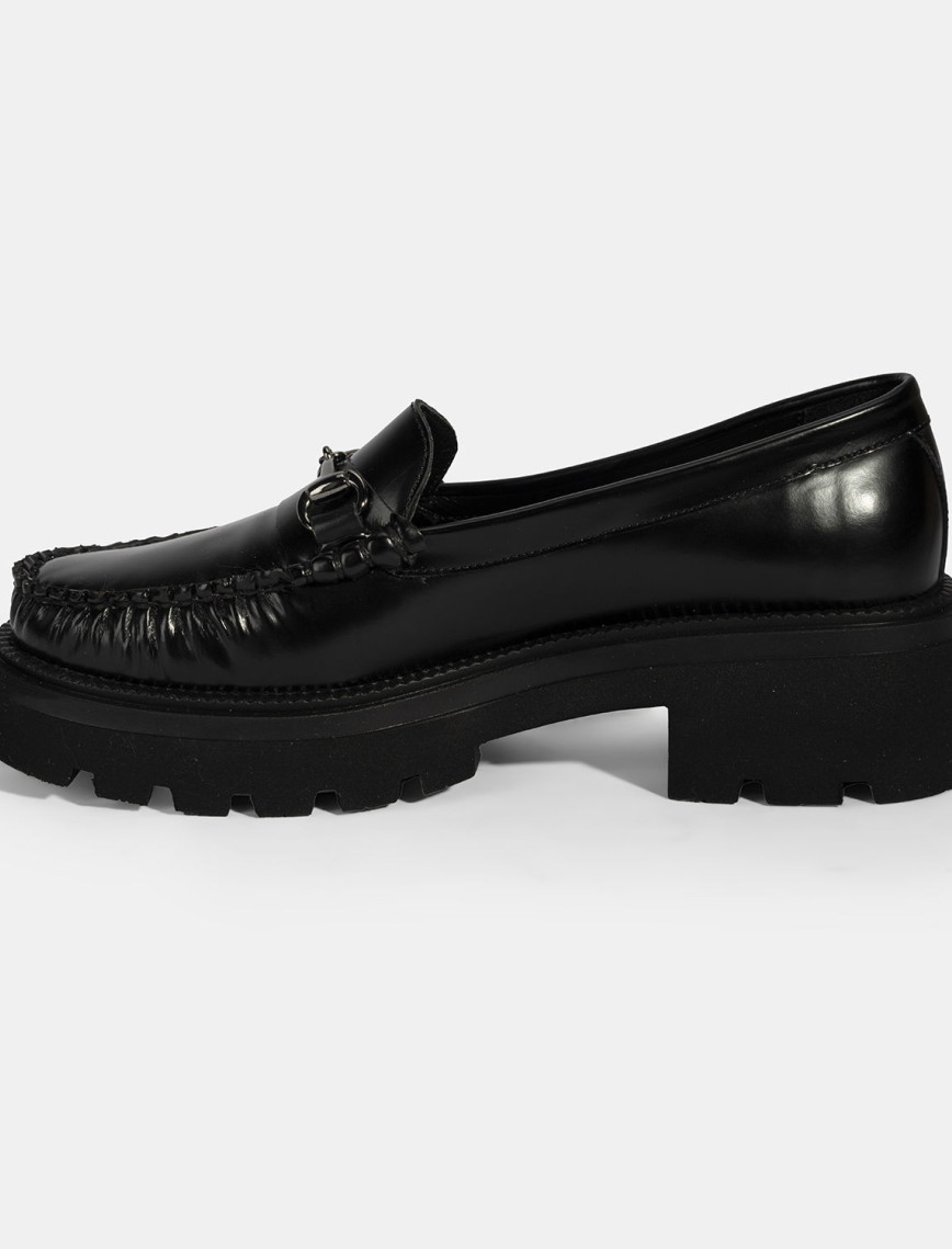 Kadın Siyah Metal Toka Detaylı Deri Loafer Kadın Siyah Metal Toka Detaylı Deri Loafer