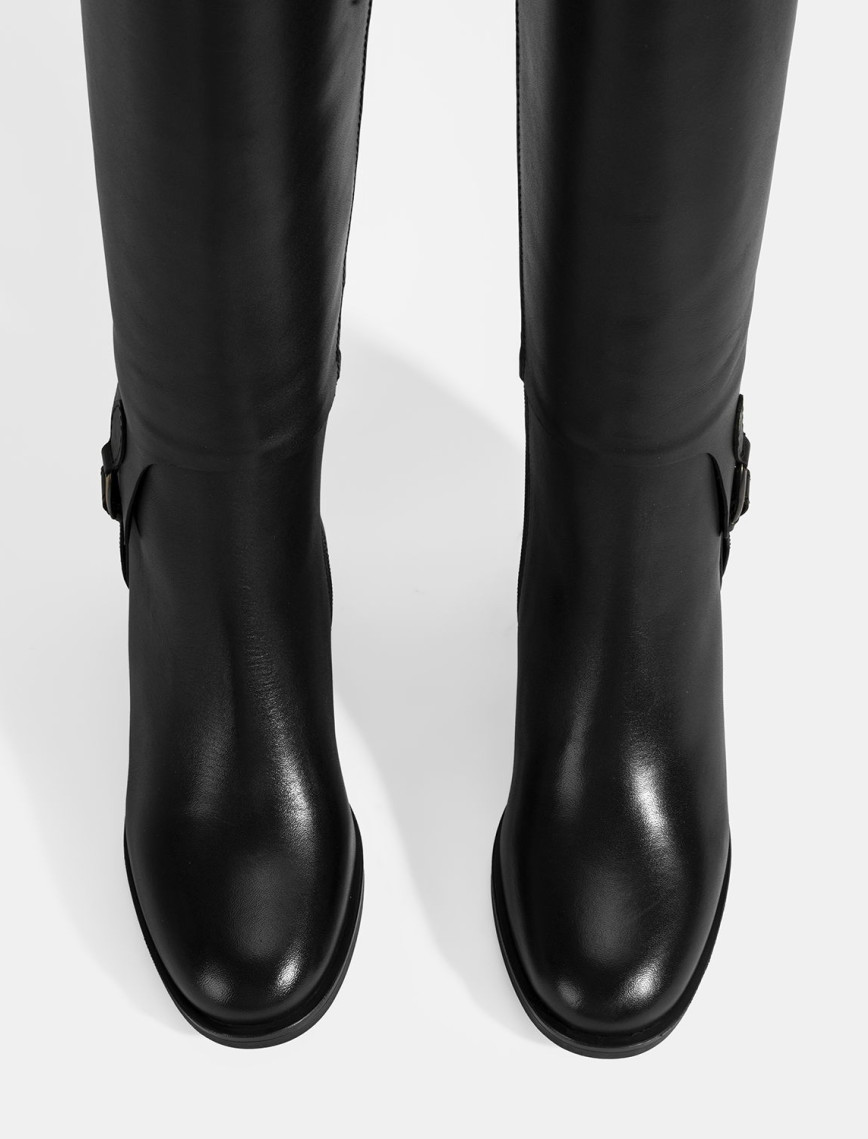 Kadın Siyah Kalın Topuklu Deri Çizme Kadın Siyah Kalın Topuklu Deri Çizme