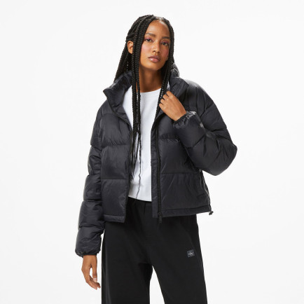Calvin Klein Graphic Logo Puffer Kadın Siyah Ceket Calvin Klein Graphic Logo Puffer Kadın Siyah Ceket