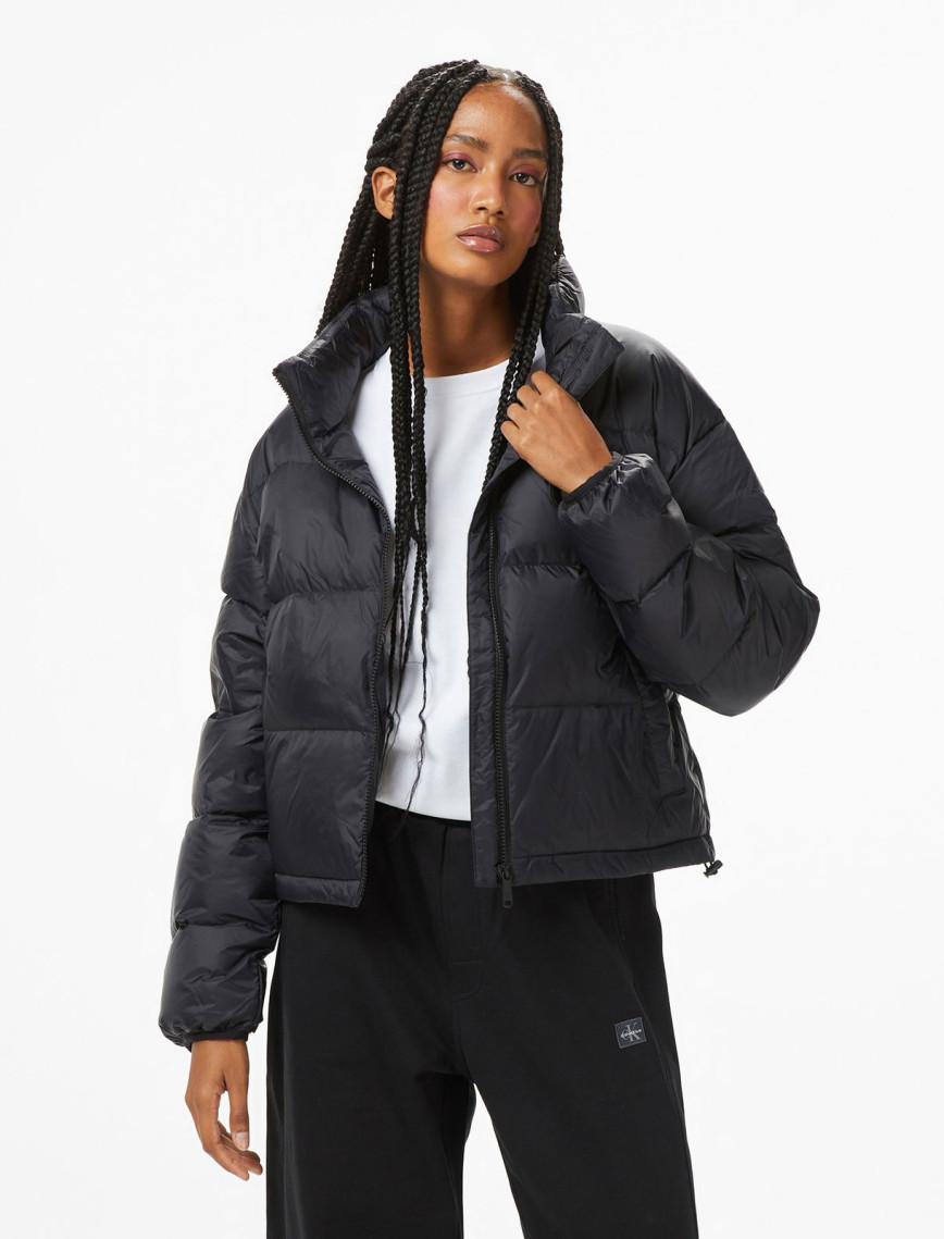 Calvin Klein Graphic Logo Puffer Kadın Siyah Ceket Calvin Klein Graphic Logo Puffer Kadın Siyah Ceket