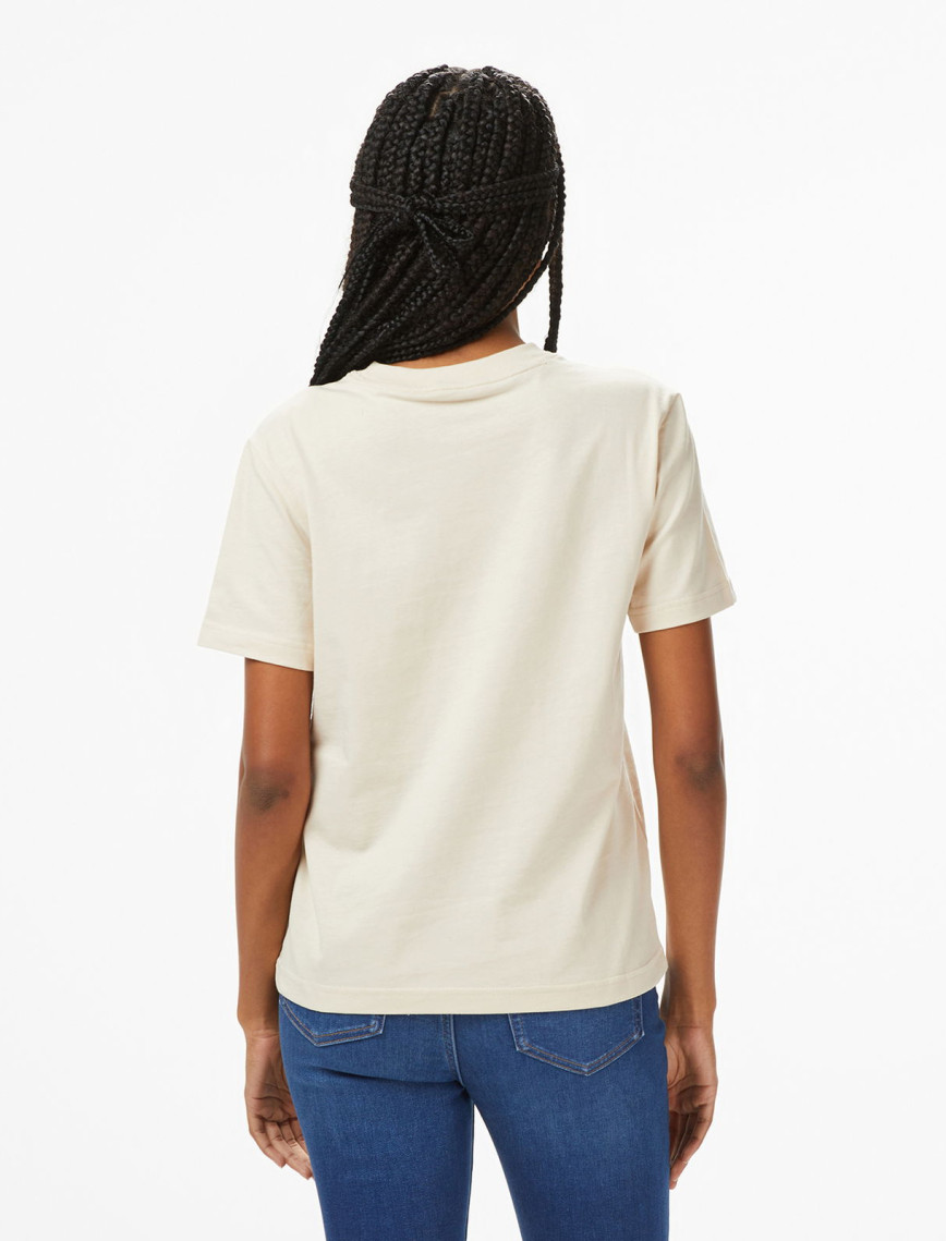 Calvin Klein Hero Classic Monologo Kadın Beyaz T-Shirt Calvin Klein Hero Classic Monologo Kadın Beyaz T-Shirt