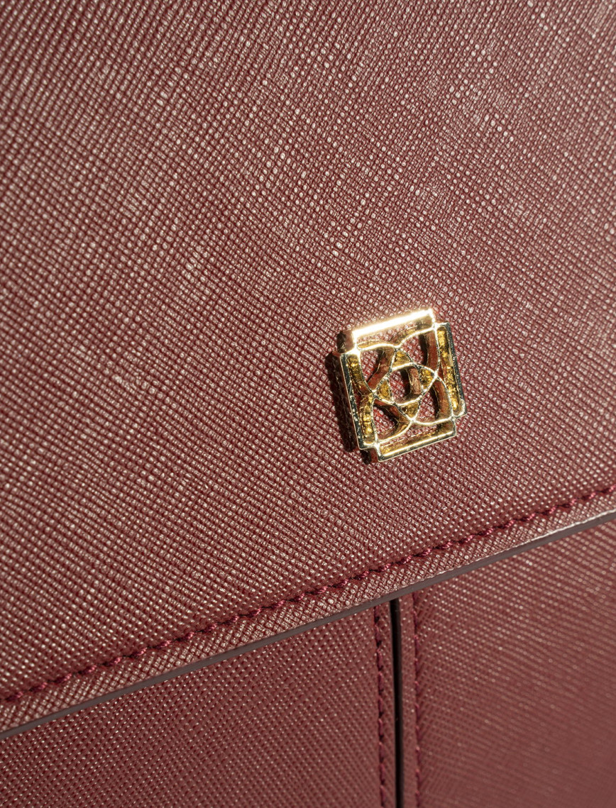 Kadın Bordo El Çantası Kadın Bordo El Çantası