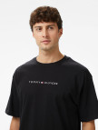 Tommy Hilfiger Logo Erkek Siyah T-Shirt Tommy Hilfiger Logo Erkek Siyah T-Shirt