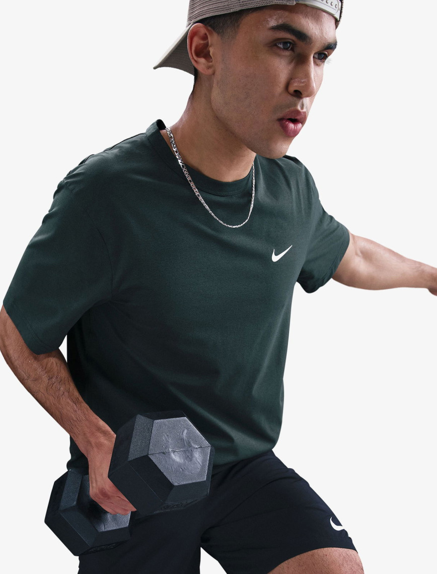 Nike Dri-Fit Hyverse Erkek Yeşil T-Shirt Nike Dri-Fit Hyverse Erkek Yeşil T-Shirt