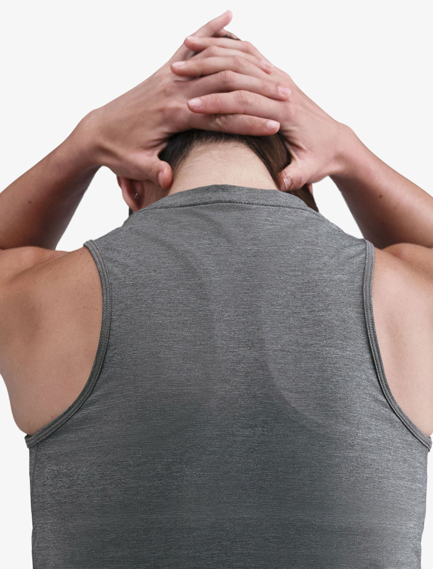 Nike One Classic Dri-Fit Kadın Gri Kolsuz T-Shirt Nike One Classic Dri-Fit Kadın Gri Kolsuz T-Shirt