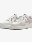 Nike Air Force 1 '07 Kadın Beyaz Spor Ayakkabı Nike Air Force 1 '07 Kadın Beyaz Spor Ayakkabı