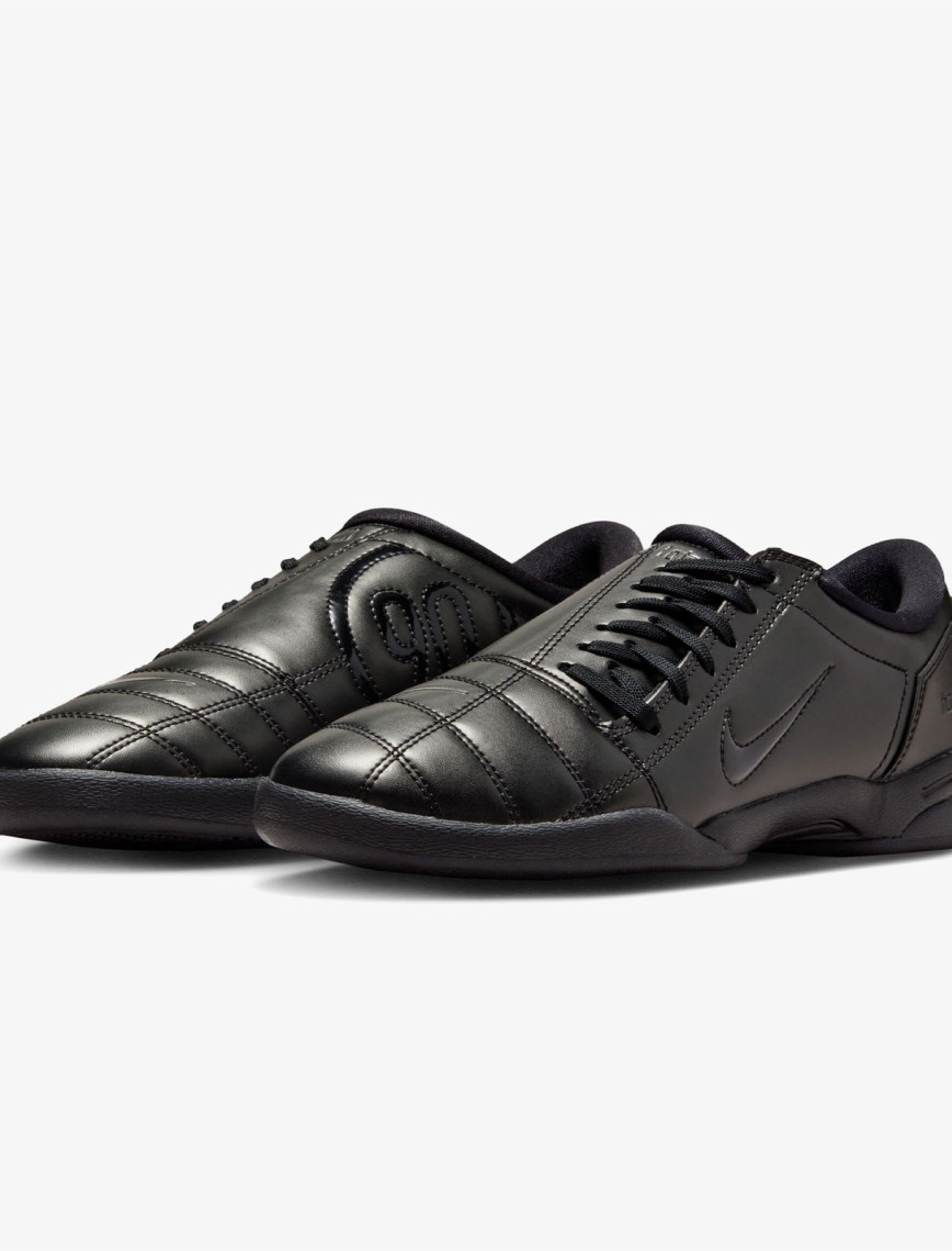 Nike Total 90 Kadın Siyah Spor Ayakkabı Nike Total 90 Kadın Siyah Spor Ayakkabı