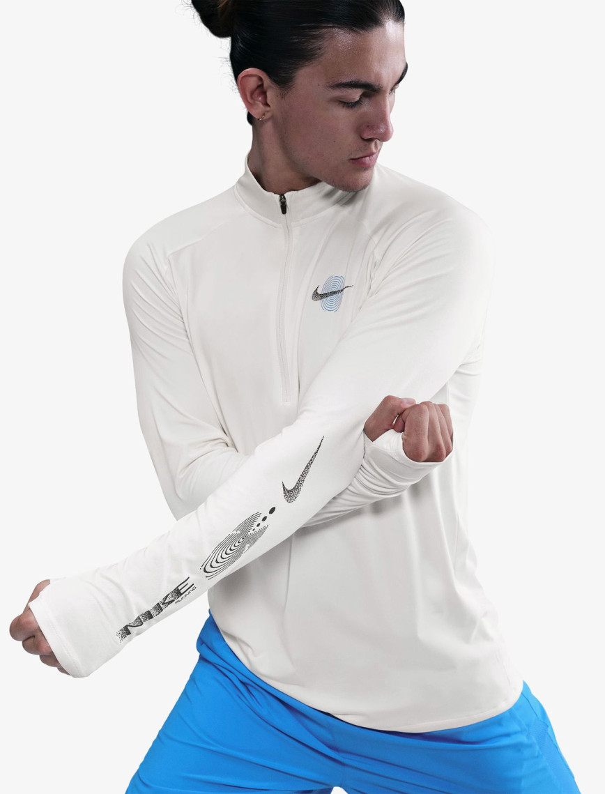 Nike Dri-Fit Stride Energy Erkek Beyaz Uzun Kollu T-Shirt Nike Dri-Fit Stride Energy Erkek Beyaz Uzun Kollu T-Shirt