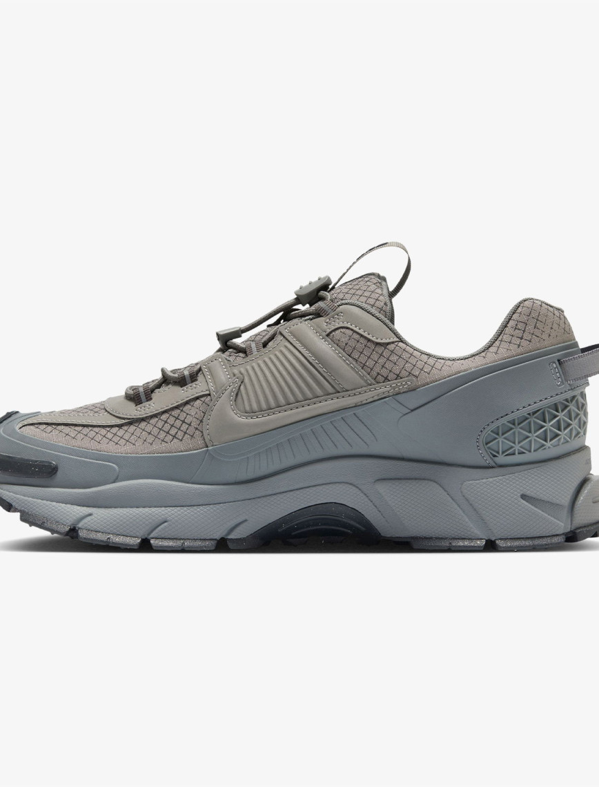 Nike Zoom Vomero Roam Erkek Gri Spor Ayakkabı Nike Zoom Vomero Roam Erkek Gri Spor Ayakkabı