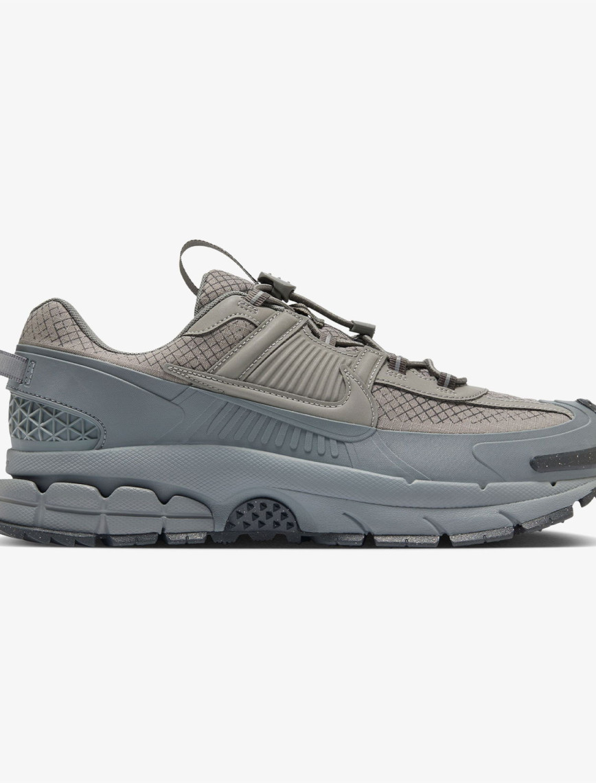 Nike Zoom Vomero Roam Erkek Gri Spor Ayakkabı Nike Zoom Vomero Roam Erkek Gri Spor Ayakkabı