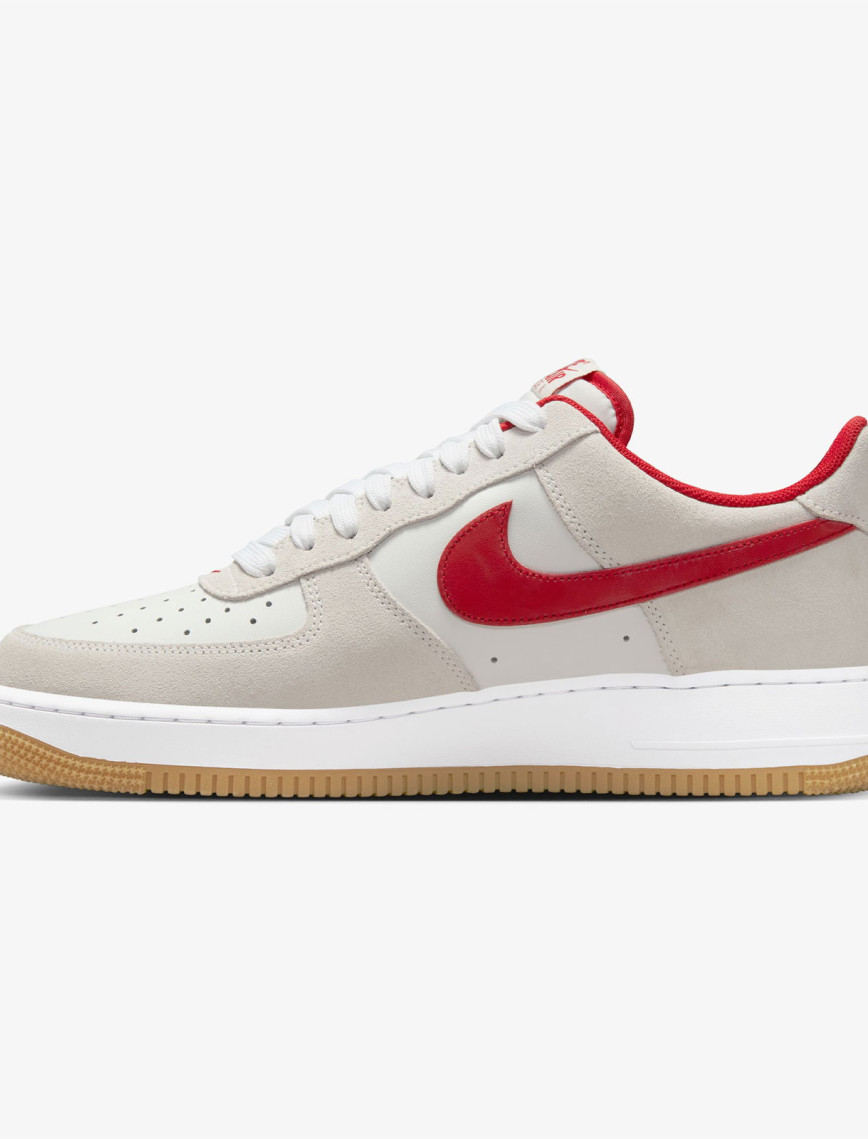 Nike Air Force 1 '07 LV8 Erkek Beyaz Spor Ayakkabı Nike Air Force 1 '07 LV8 Erkek Beyaz Spor Ayakkabı