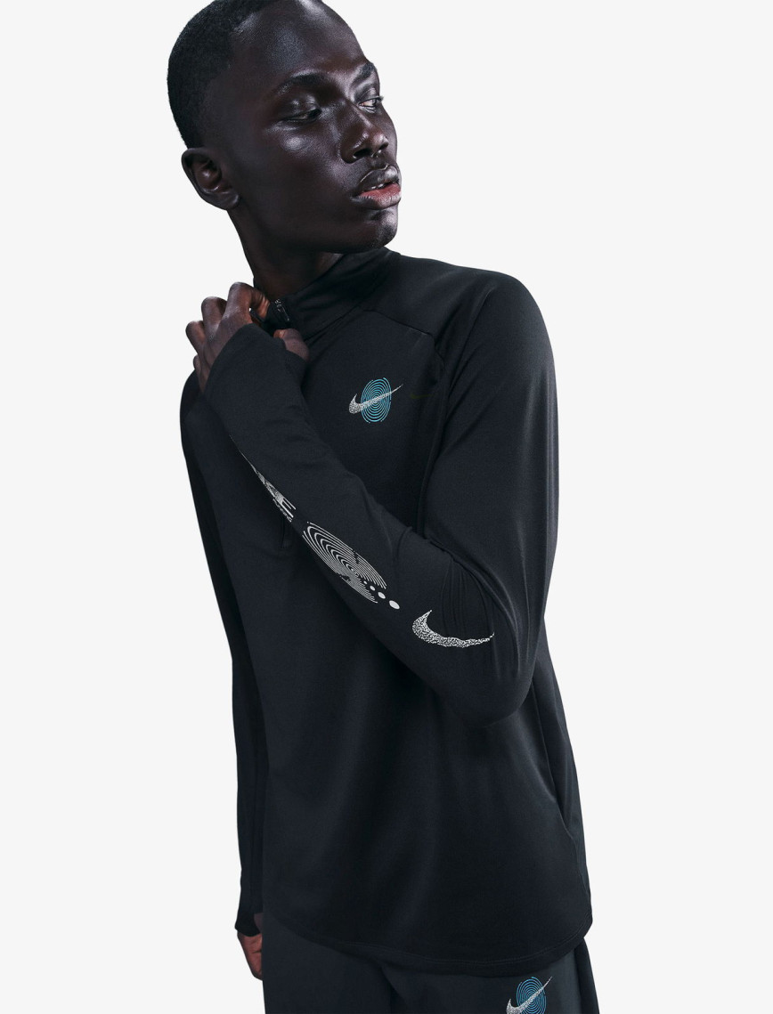 Nike Dri-Fit Stride Energy Erkek Siyah Uzun Kollu T-Shirt Nike Dri-Fit Stride Energy Erkek Siyah Uzun Kollu T-Shirt