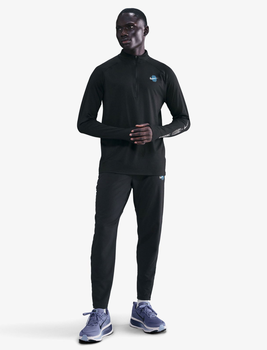 Nike Dri-Fit Stride Energy Erkek Siyah Uzun Kollu T-Shirt Nike Dri-Fit Stride Energy Erkek Siyah Uzun Kollu T-Shirt