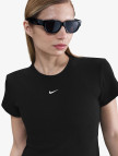Nike Sportswear Ribbed Kadın Siyah T-Shirt Nike Sportswear Ribbed Kadın Siyah T-Shirt