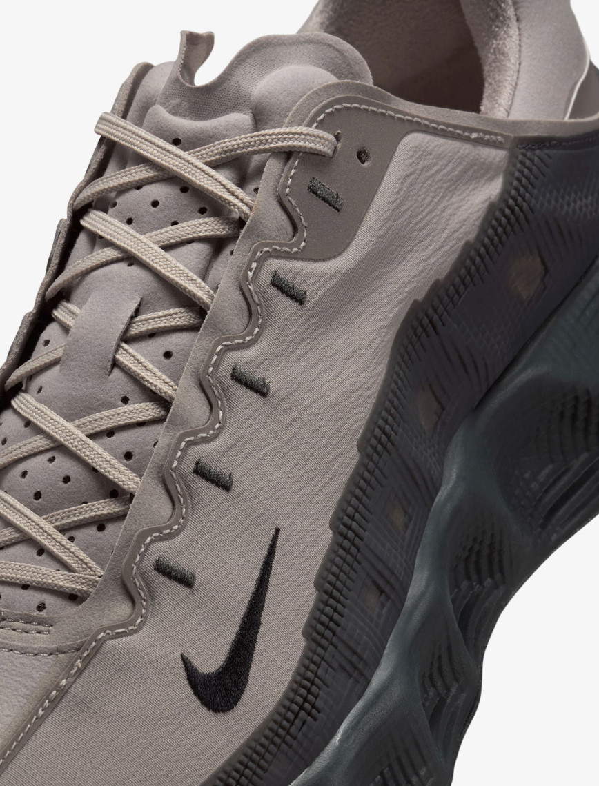 Nike Ava Rover Erkek Gri Spor Ayakkabı Nike Ava Rover Erkek Gri Spor Ayakkabı