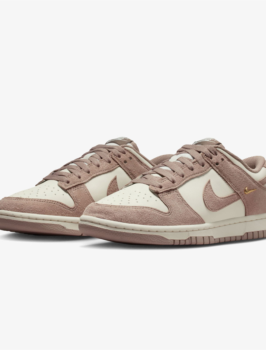 Nike Dunk Low Kadın Krem Rengi Spor Ayakkabı Nike Dunk Low Kadın Krem Rengi Spor Ayakkabı