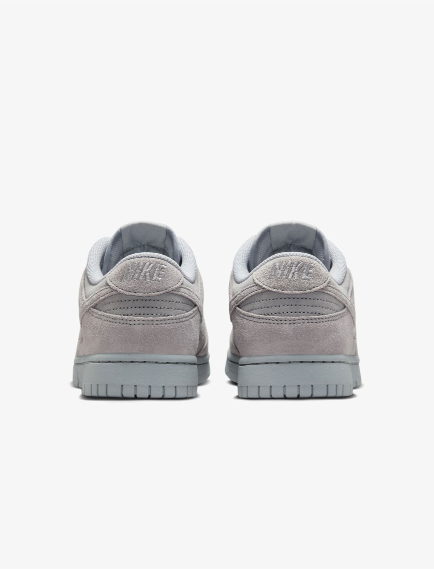 Nike Dunk Low Retro SE Erkek Gri Spor Ayakkabı Nike Dunk Low Retro SE Erkek Gri Spor Ayakkabı