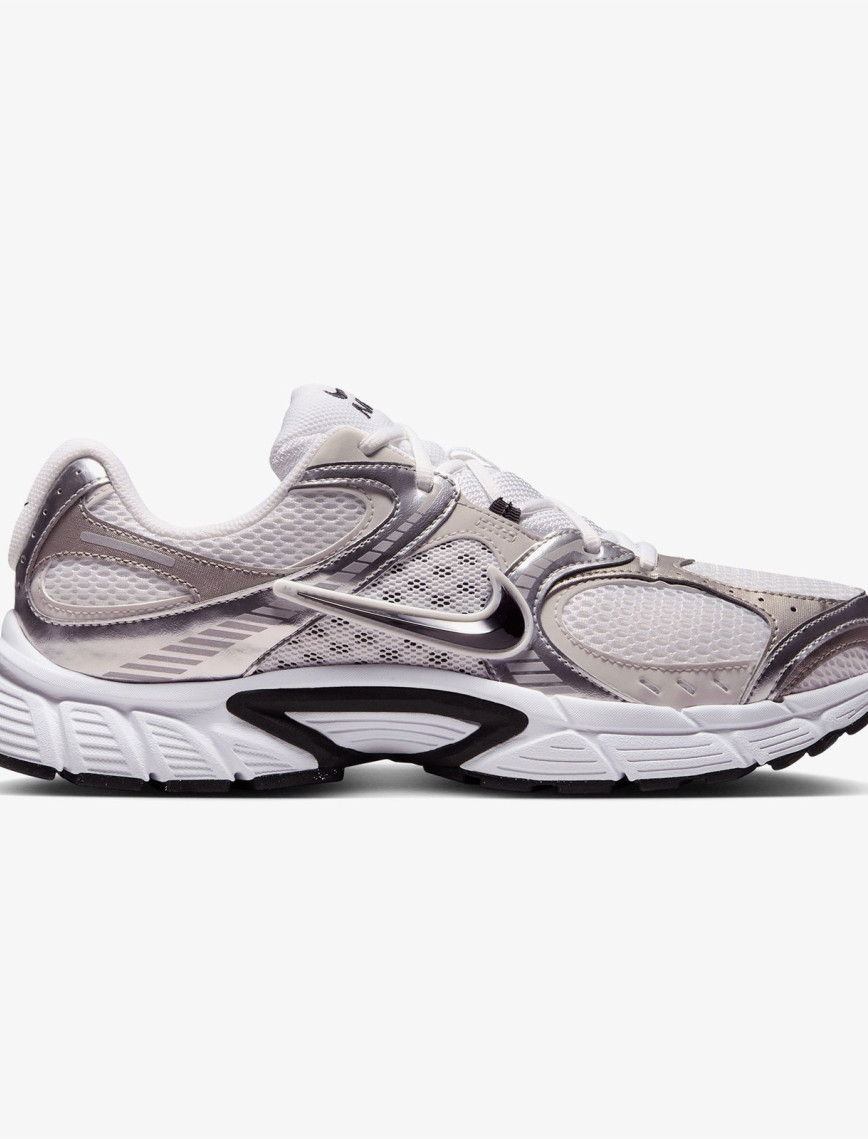 Nike V5 RNR Erkek Beyaz Spor Ayakkabı Nike V5 RNR Erkek Beyaz Spor Ayakkabı