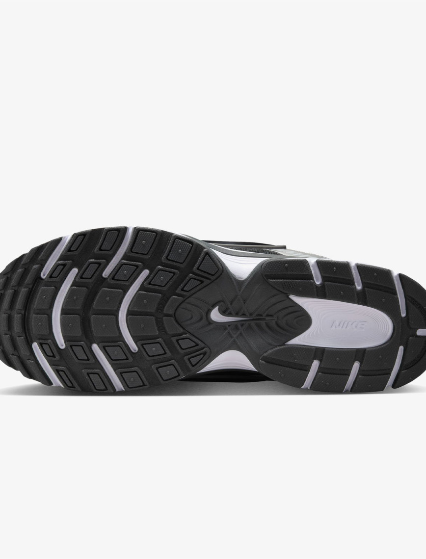 Nike V5 RNR Erkek Siyah Spor Ayakkabı Nike V5 RNR Erkek Siyah Spor Ayakkabı