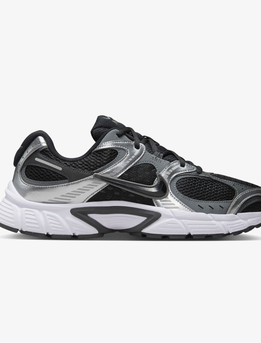 Nike V5 RNR Erkek Siyah Spor Ayakkabı Nike V5 RNR Erkek Siyah Spor Ayakkabı