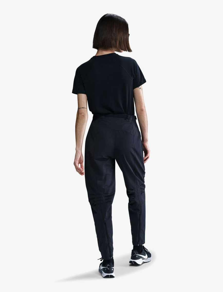 Nike Trail Dri-Fit Kadın Siyah T-Shirt Nike Trail Dri-Fit Kadın Siyah T-Shirt