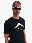Nike Dri-Fit Trail Logo Erkek Siyah T-Shirt Nike Dri-Fit Trail Logo Erkek Siyah T-Shirt