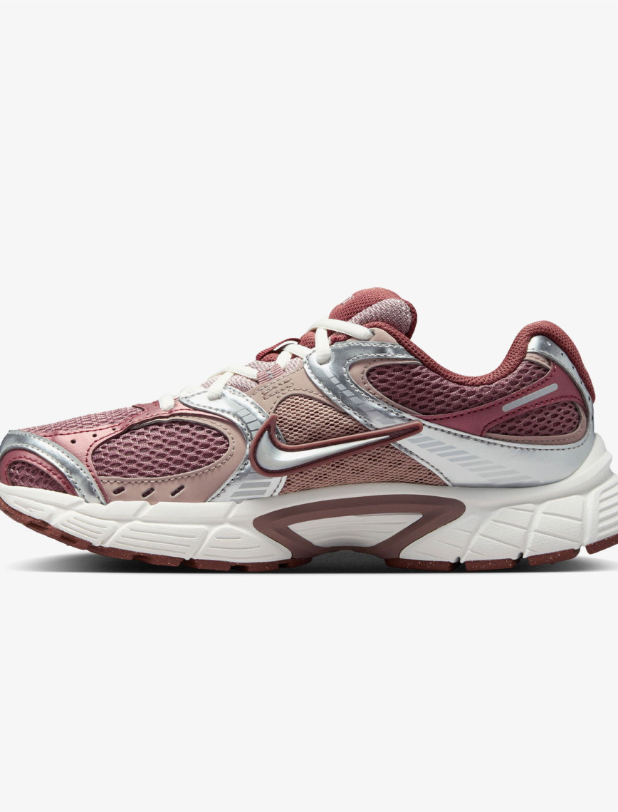 Nike V5 RNR Kadın Kırmızı Spor Ayakkabı Nike V5 RNR Kadın Kırmızı Spor Ayakkabı